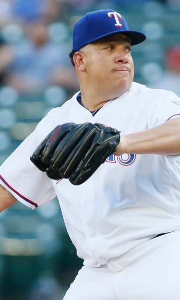 HIGHLIGHTS: Historic Bartolo, red-hot Profar lead Rangers to sweep of Athletics in 8-2 win